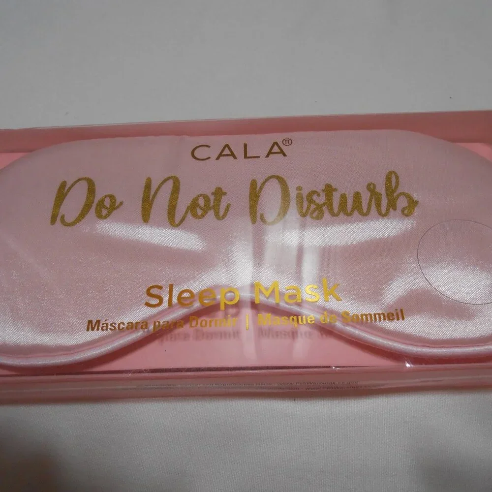 NEW CALA DO NOT DISTURB SILK PINK EYE SLEEP MASK SOFT LIGHTWEIGHT NIB 👩🎁💕